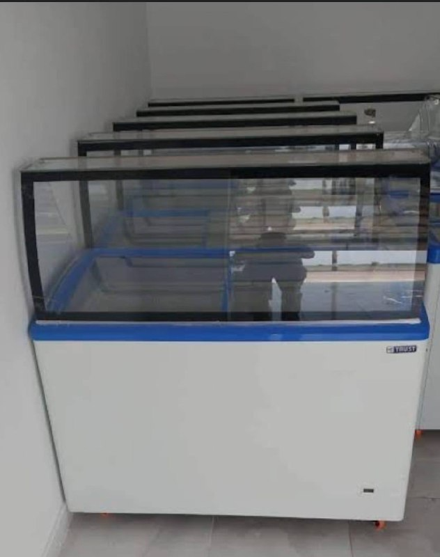 ثلاجة عرض ايس كريم (جديد)