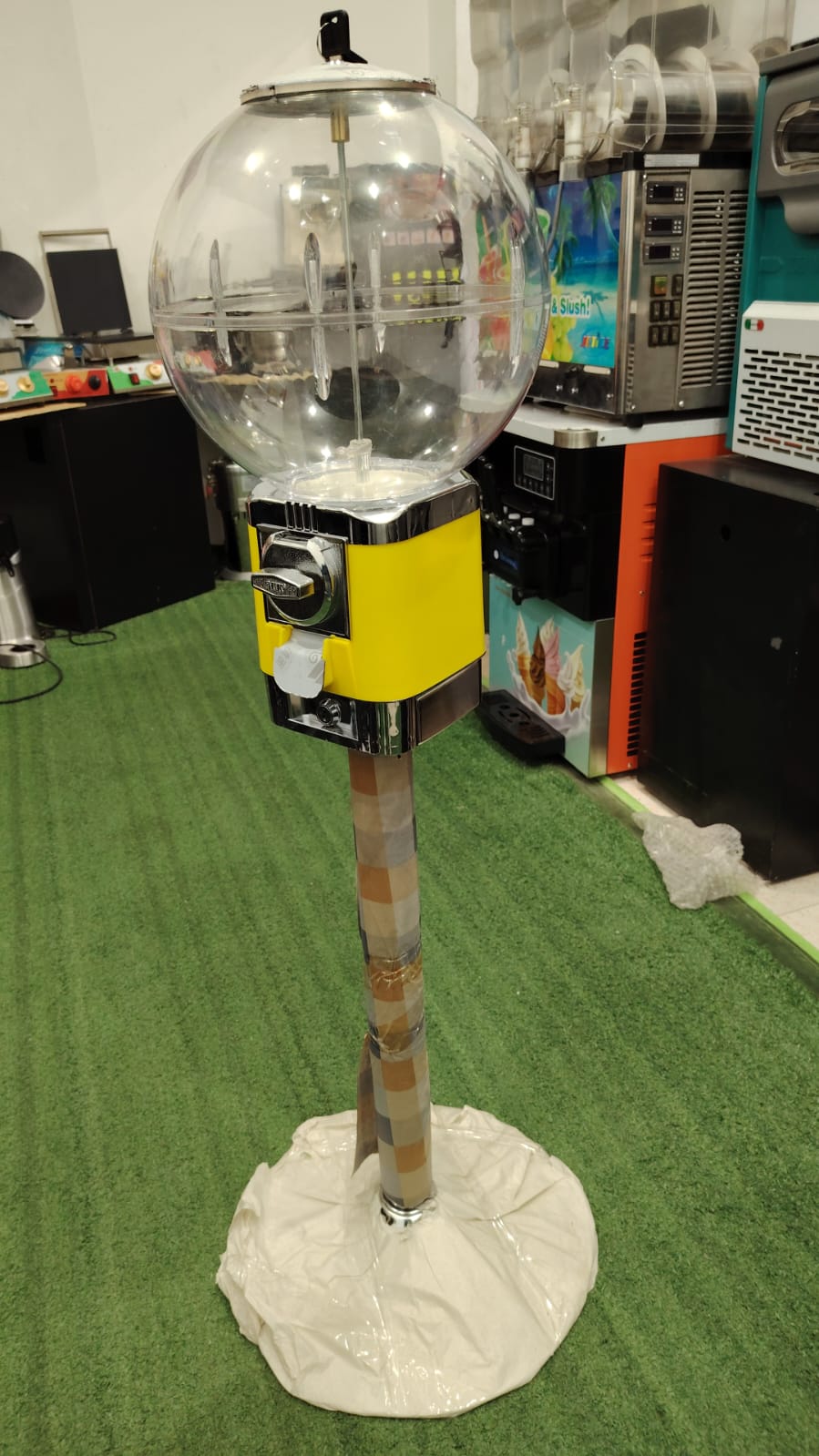 ماكينة اللبان الاستانلس