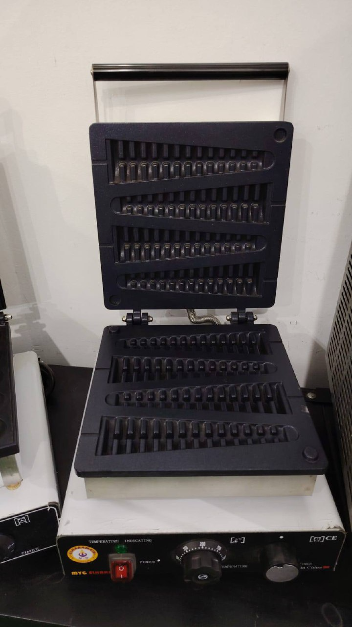 ماكينة وافل